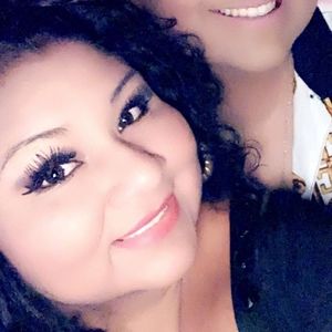 Meet your Posher, Raquel